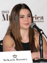 McKayla Maroney photo