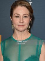 Megan Follows photo