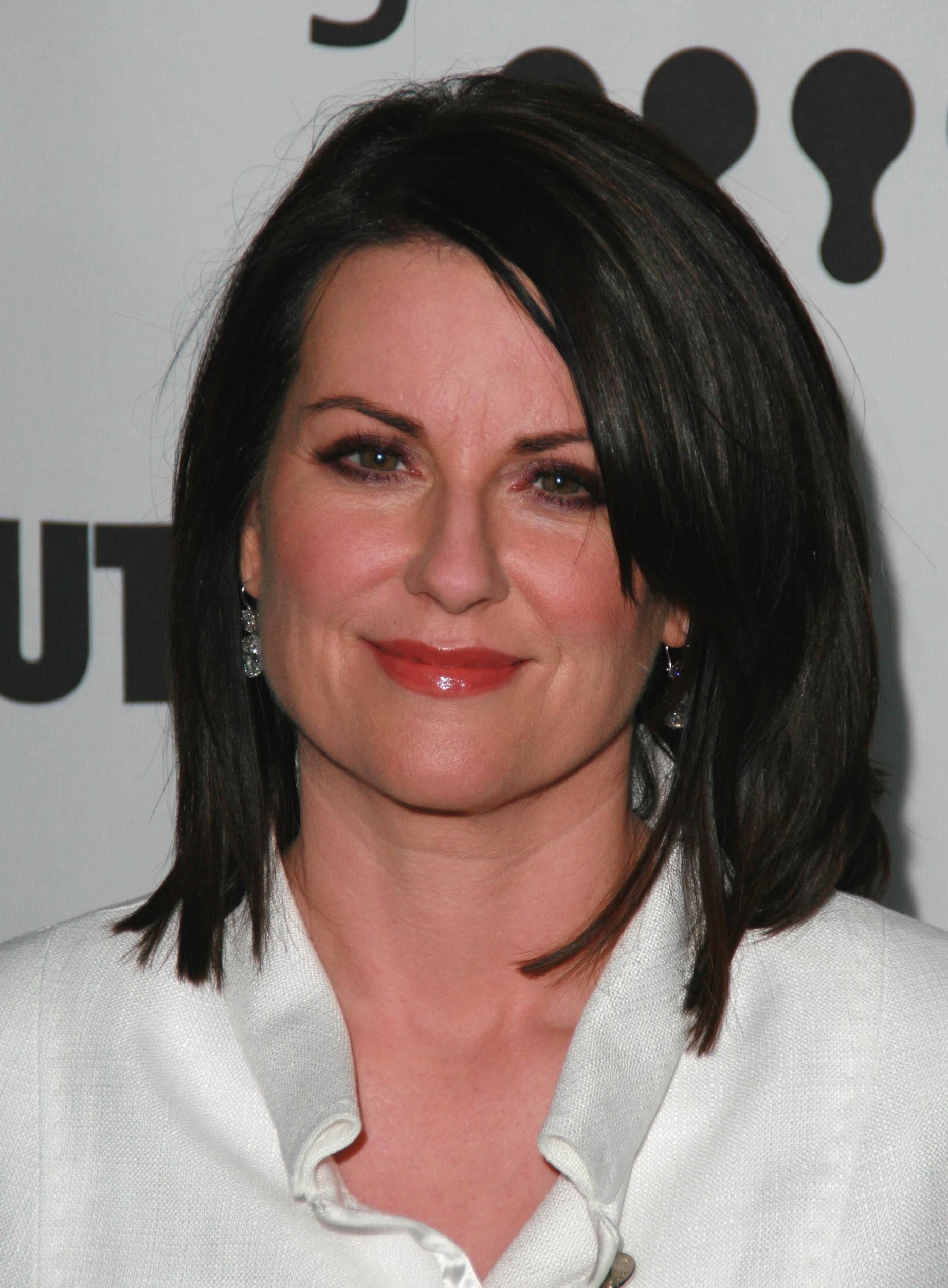 Pictures Of Megan Mullally