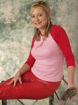 Megyn Price #43450 picture (Portrait Medium)