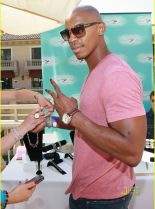 Mehcad Brooks