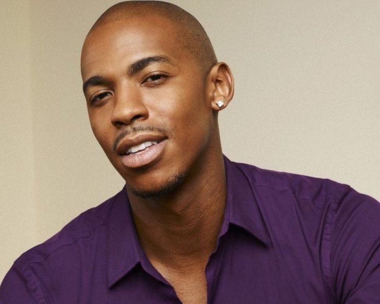 Mehcad Brooks