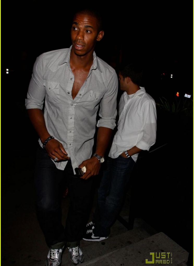 Mehcad Brooks