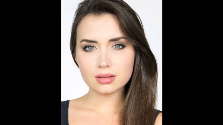 Melanie Abrams