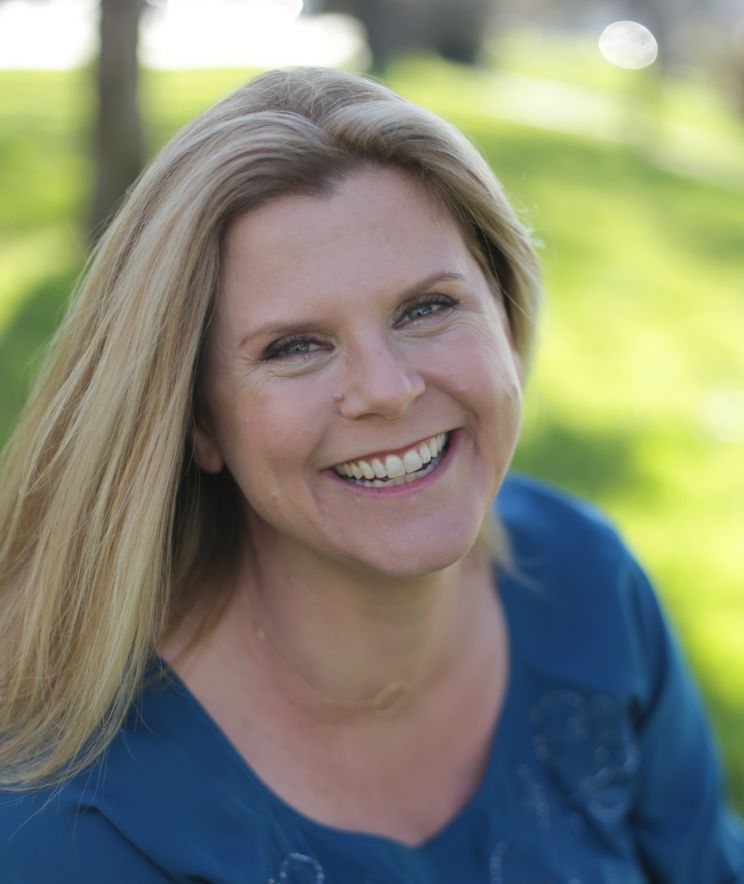 Melanie Abrams
