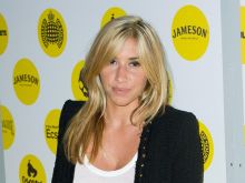 Melanie Blatt