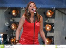 Melanie Blatt