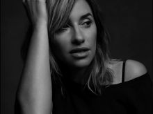 Melanie Blatt