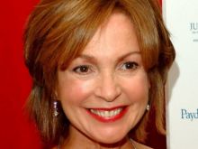 Melanie Chartoff photo