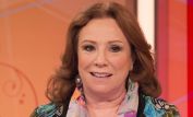 Melanie Hill