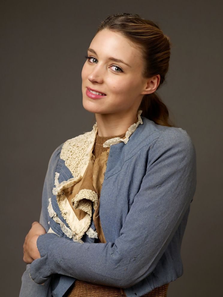 Melanie Hinkle