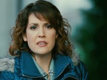 Melanie Lynskey