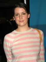 Melanie Lynskey