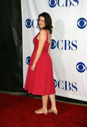 Melanie Lynskey