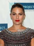 Melia Kreiling