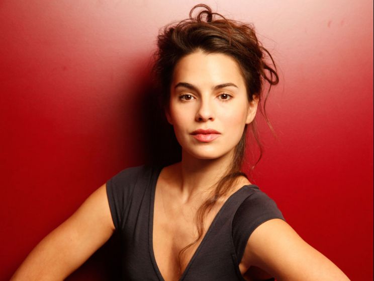 Melia Kreiling