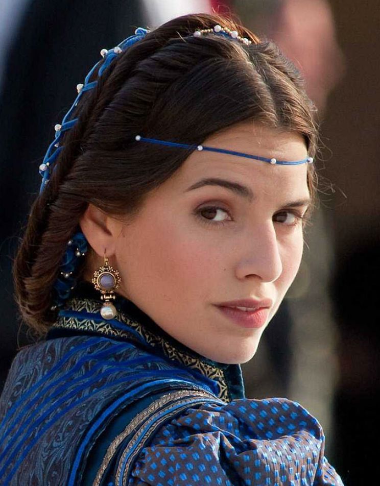 Melia Kreiling