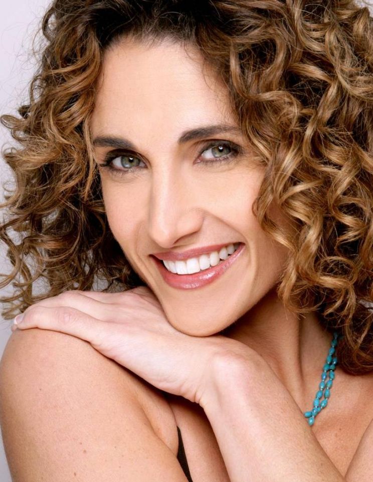 Melina Kanakaredes
