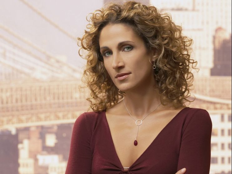 Melina Kanakaredes