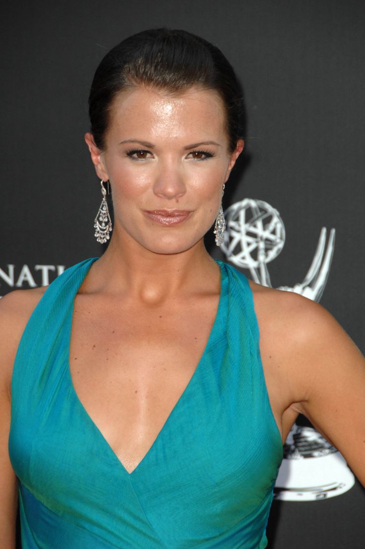 Melissa Claire Egan