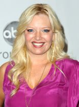 Melissa Peterman #219974 picture (Portrait Medium)