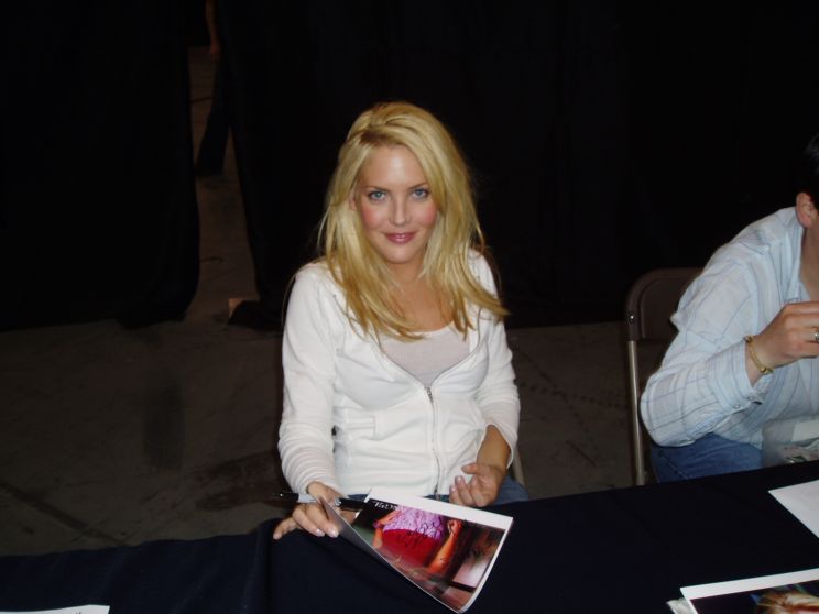 Mercedes McNab