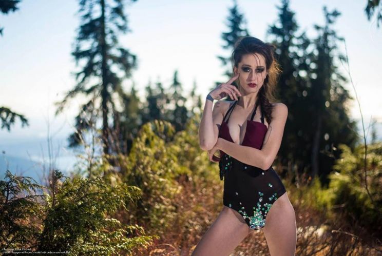 Mercedes Rose