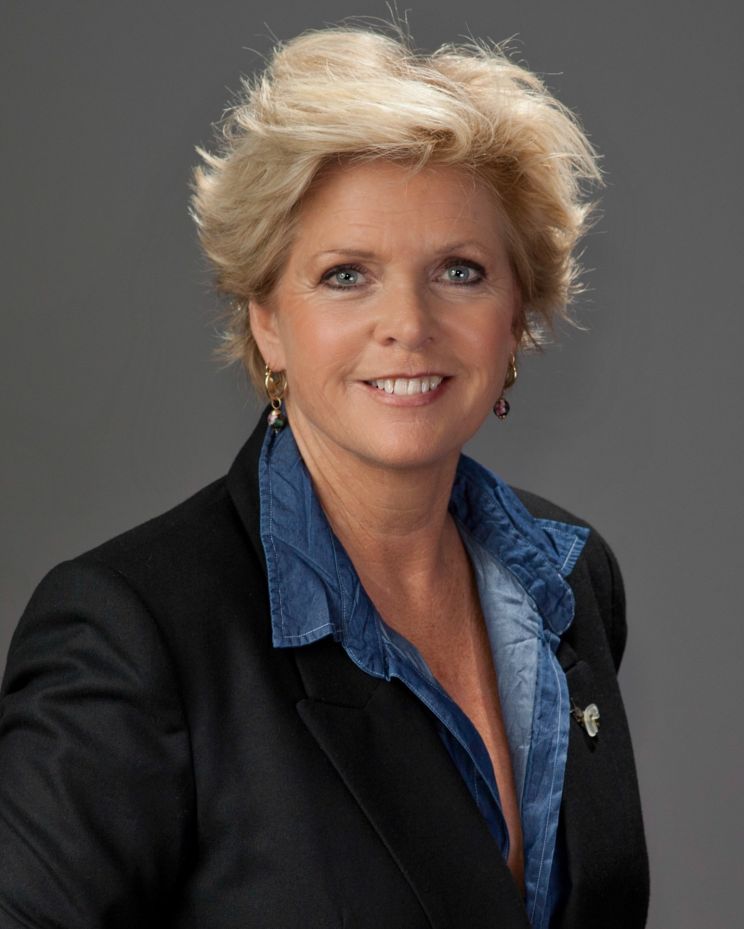 Meredith Baxter