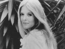 Meredith MacRae