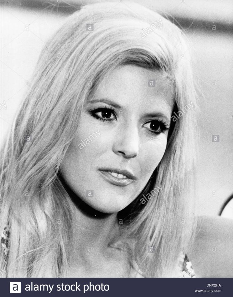 Meredith MacRae