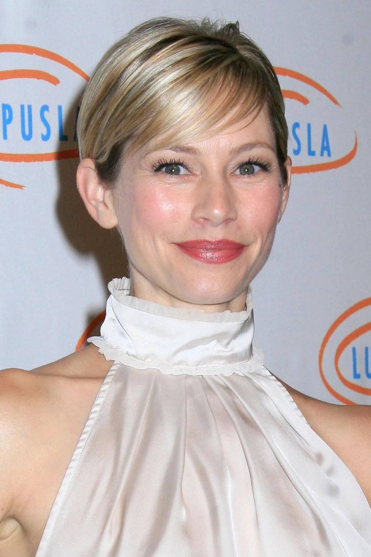 Meredith Monroe