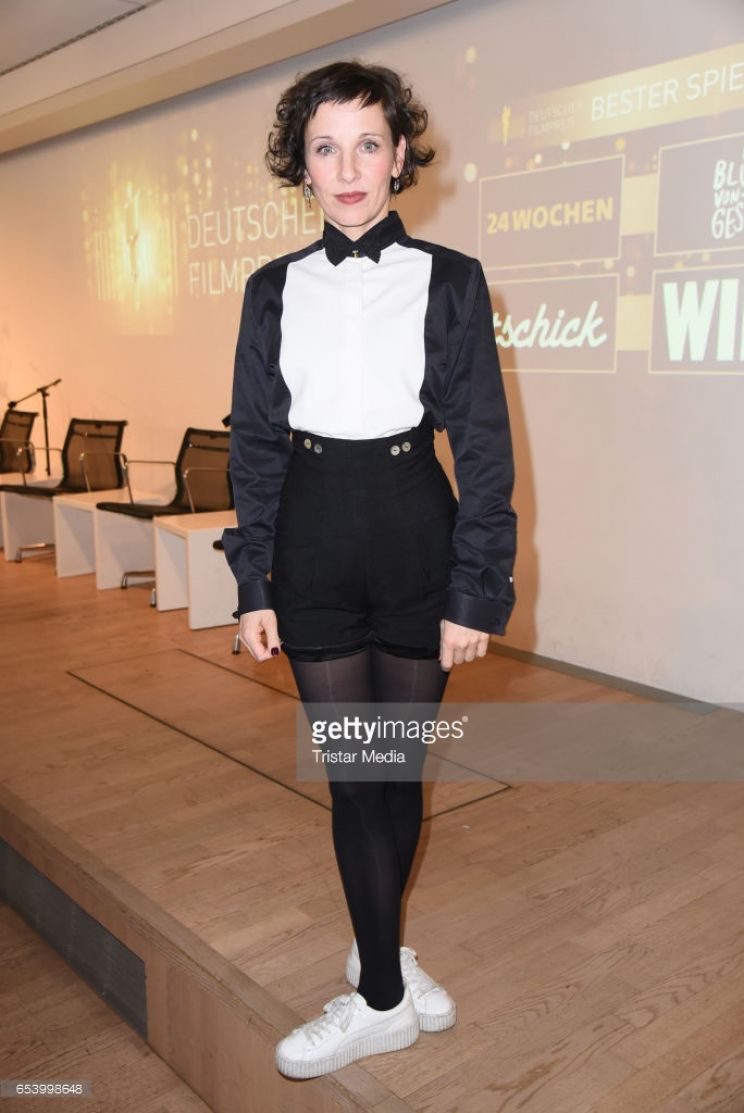 Meret Becker