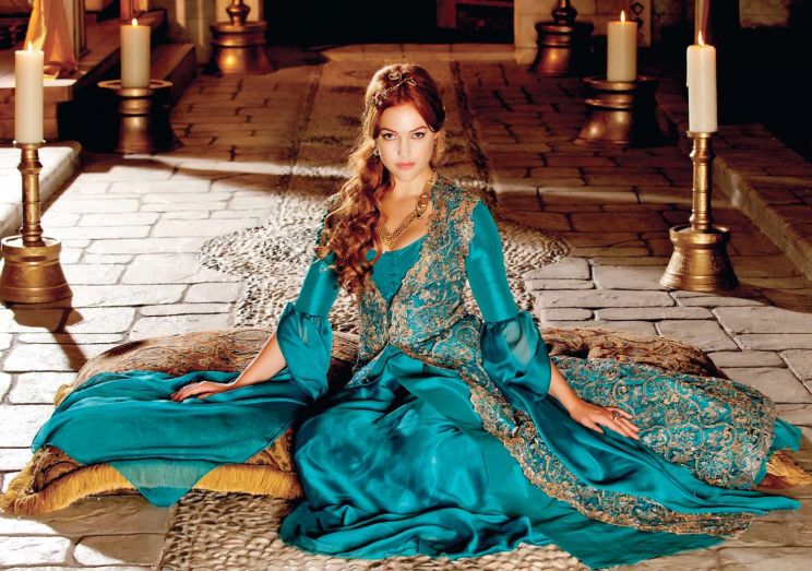 Meryem Uzerli