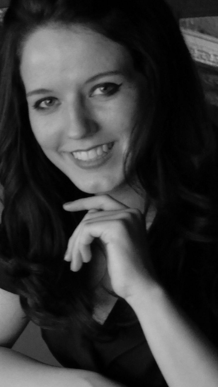 Mhairi Calvey