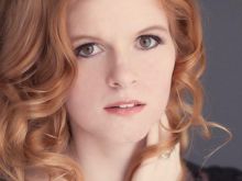 Mia Holland