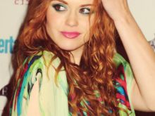 Mia Holland