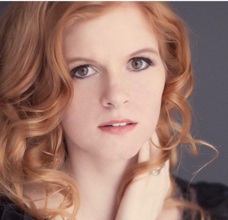 Mia Holland