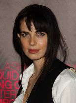 Mia Kirshner