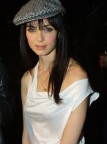 Mia Kirshner