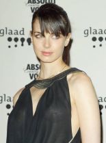 Mia Kirshner