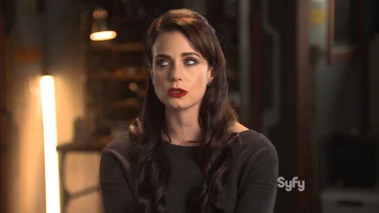 Mia Kirshner