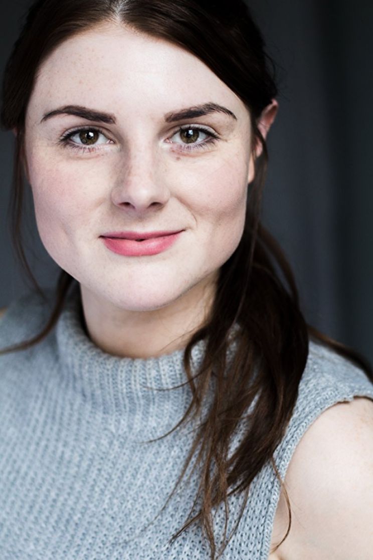 Mia Mills
