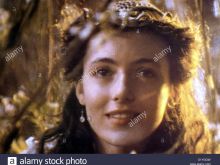Mia Sara