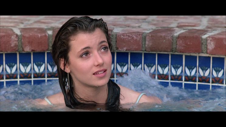 Mia Sara