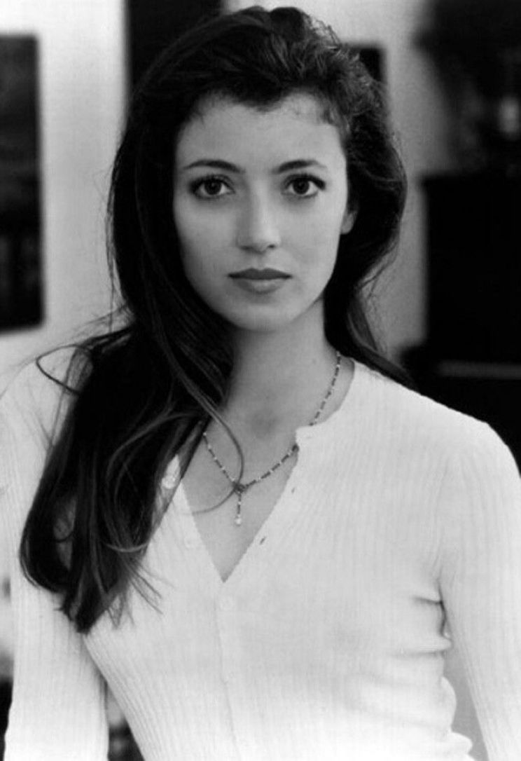 Mia Sara