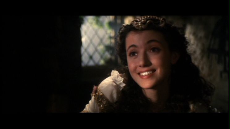 Mia Sara