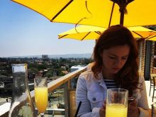 Mia Topalian photo