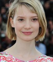 Mia Wasikowska