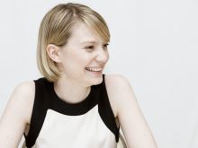 Mia Wasikowska