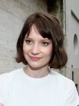 Mia Wasikowska